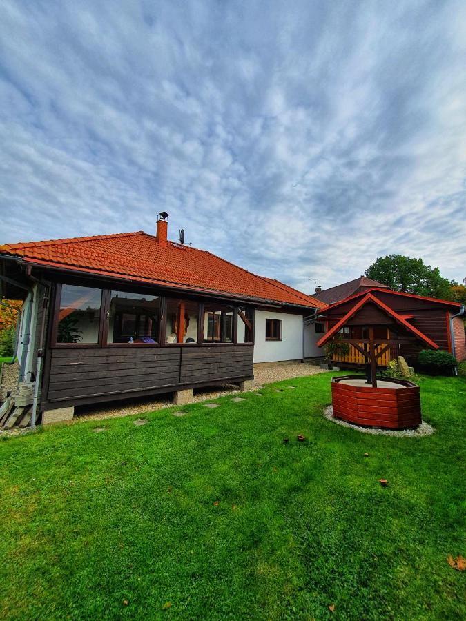 Domek Cisarsky Villa Sluknov Exterior photo